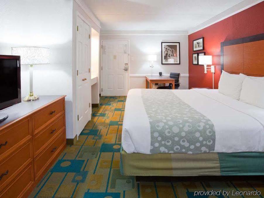 Best Western Schaumburg - O'Hare Nw Exterior photo